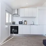 Designer Flats In Lapa By Lovelystay شقة