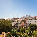 Designer Flats In Lapa By Lovelystay Lisboa
