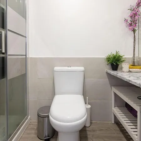 Designer Flats In Lapa *