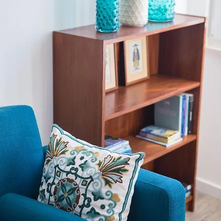 Designer Flats In Lapa By Lovelystay * Lisboa