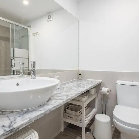 Designer Flats In Lapa Appartamento Lisbona