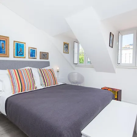 Designer Flats In Lapa By Lovelystay