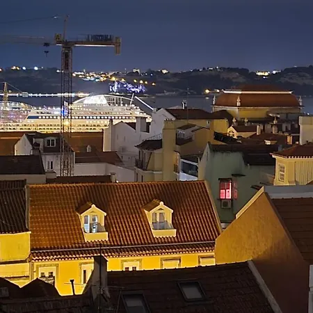 Designer Flats In Lapa By Lovelystay Lisboa