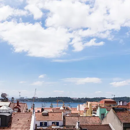 Designer Flats In Lapa By Lovelystay * Lisboa